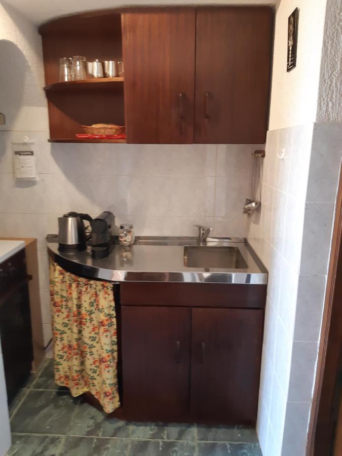 Apartmani Andreja Pinezići Exterior foto